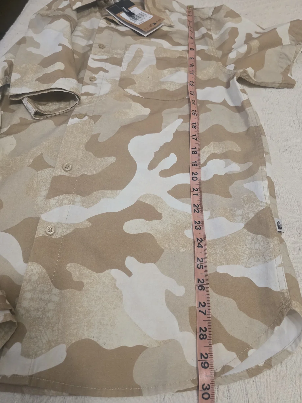 The North Face Men’s Short Sleeve Beige Camo Button-Up Shirt NWT